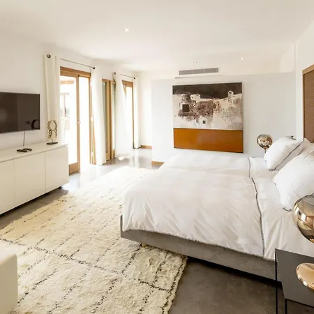 Felicia In Pittulongu 5 Bedrooms With Pool And Wifi ヴィラ